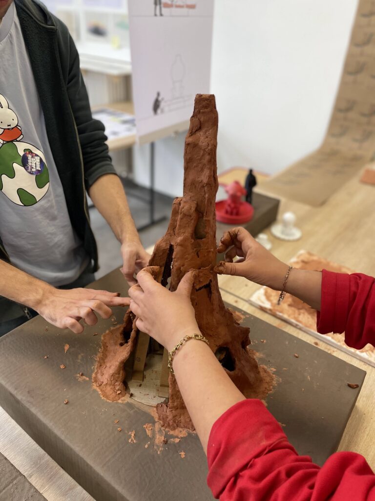 2025-26 · Workshop « Sous le soleil exactement »